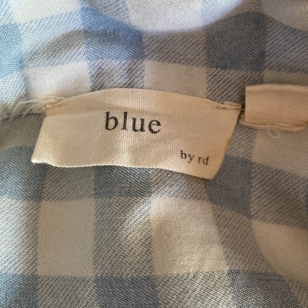 Plaid Top Excellent condition - Picture 3 of 3